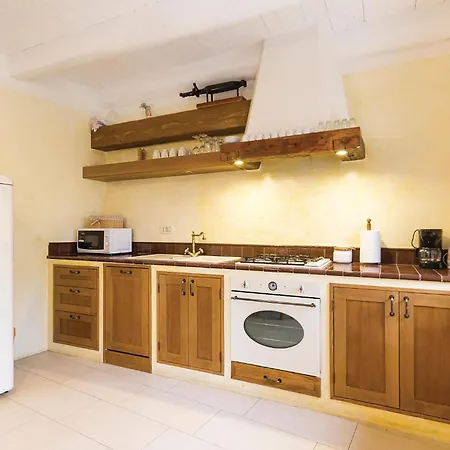 Holiday home 2 Bedroom Lovely In Sisan