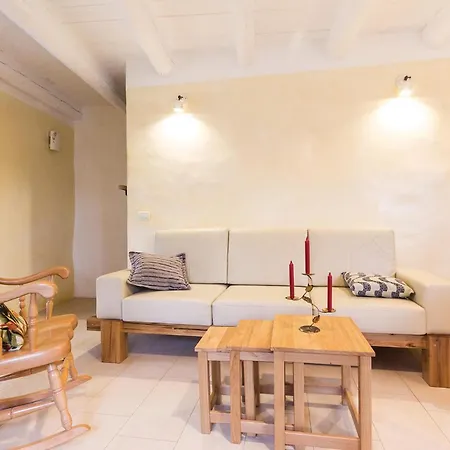 2 Bedroom Lovely In Holiday home *